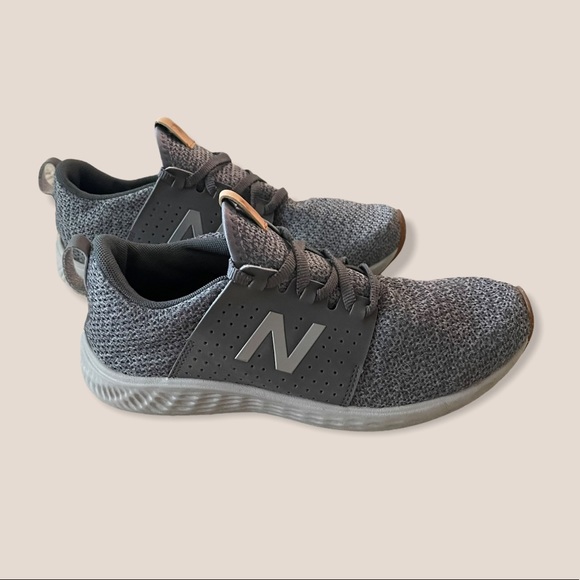 New Balance Women’s Fresh Foam Running Shoe 5 - Picture 3 of 6